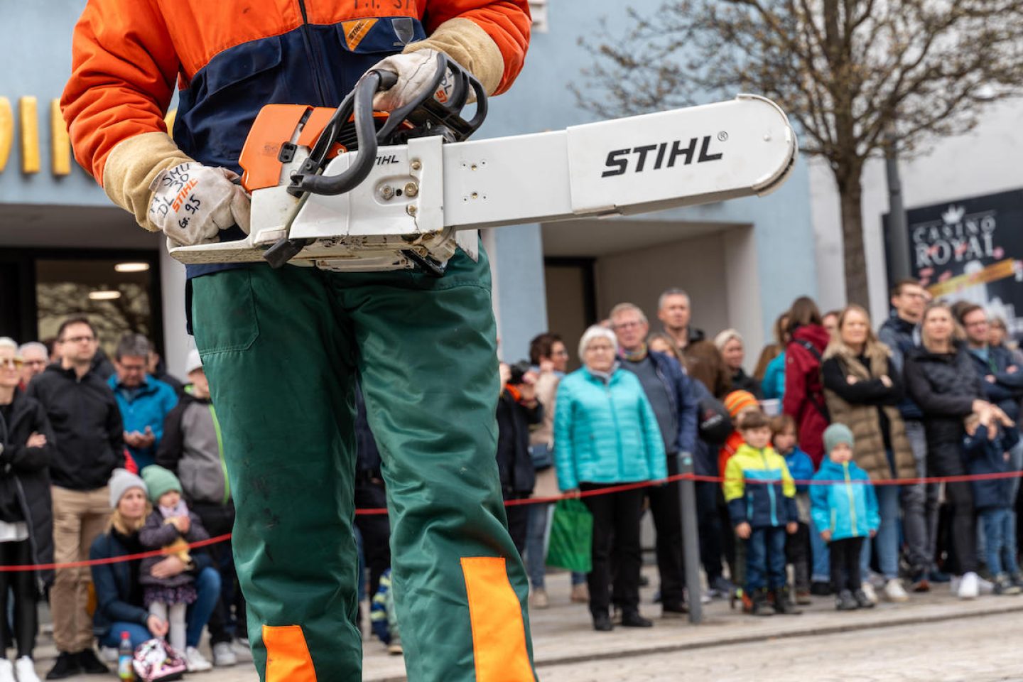 Angst vor der Vier-Tage-Woche: Kettensägen-König Stihl liebäugelt mit der Schweiz als Standort