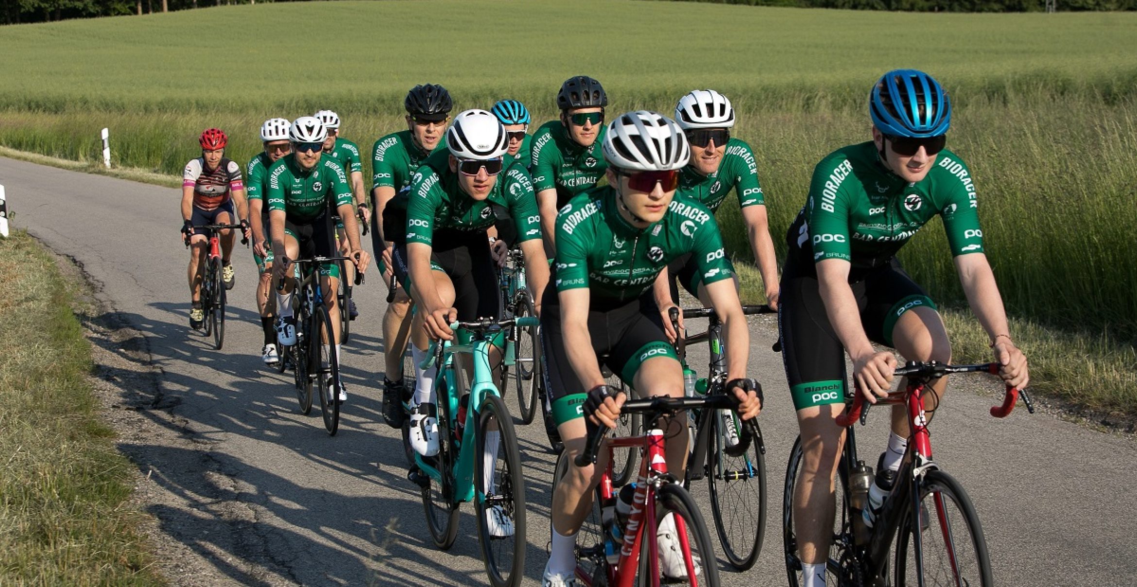 Teamwork: Was wir von Rennradfahrern lernen können