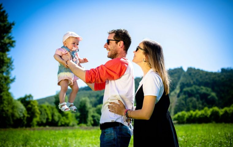 Deutsche Henkel-Beschäftigte können 8-wöchige Elternzeit nun beantragen 
