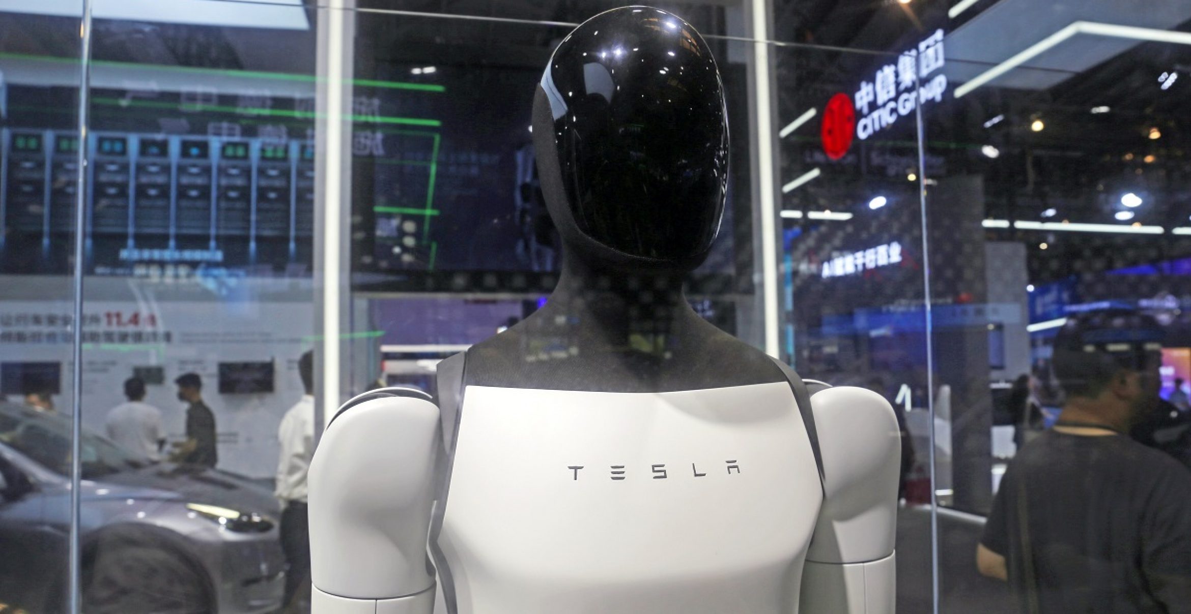 Tesla-Revolution: Erobern humanoide Roboter bald die Fabriken?