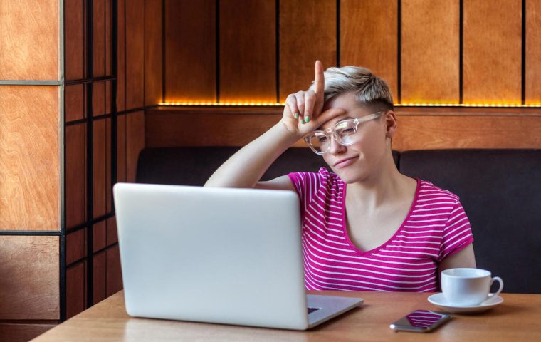 Diese 3 Fehler im Job können richtig Ärger machen!