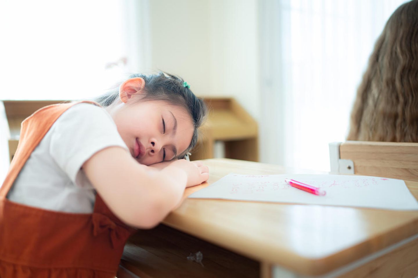 Schulstart um 8:30 Uhr? Warum Kinder dann besser lernen!