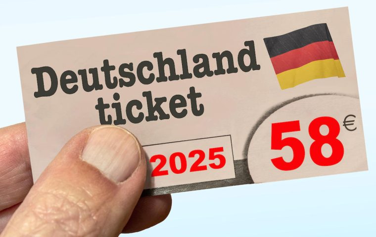 Deutschlandticket: Preis steigt auf 58 Euro – Droht jetzt das Kunden-Aus?