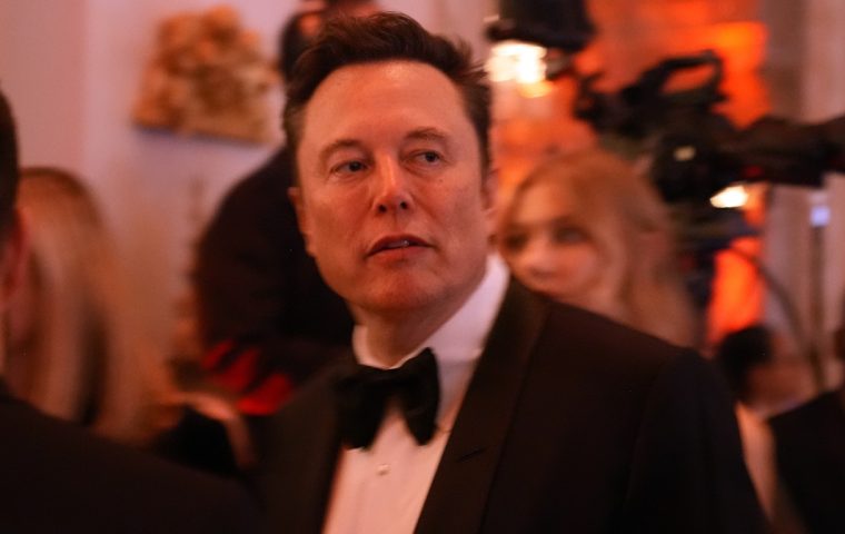 Elon Musk und der große Bürokratie-Kahlschlag: Ein waghalsiger Plan für Amerika