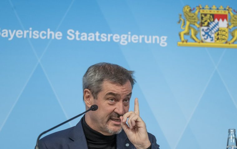 Söder und Co. kürzen das Familiengeld: SO viel weniger bekommen bayerischen Familien ab 2026