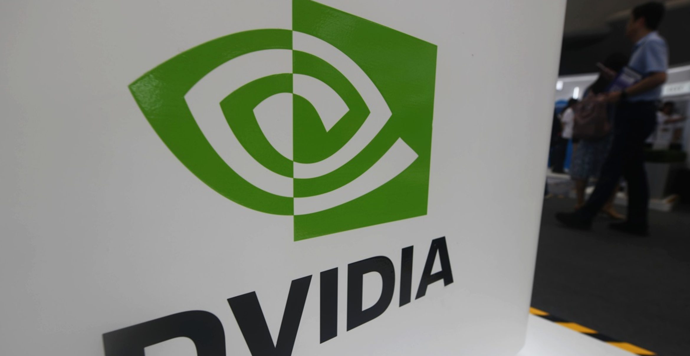 Nvidia schlingert erstmals: Überhitzte Chips und sinkende Aktienkurse vor den Quartalszahlen