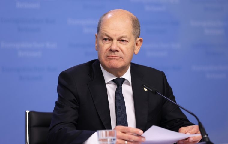 Zwischen Pflichtgefühl und Realitätsverlust: Scholz‘ umstrittene Kandidatur