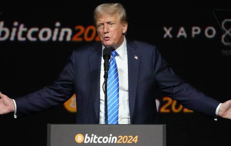 Bitcoin-Talfahrt: Trumps sinkende Wettmarktchancen lassen Kryptowährung stolpern