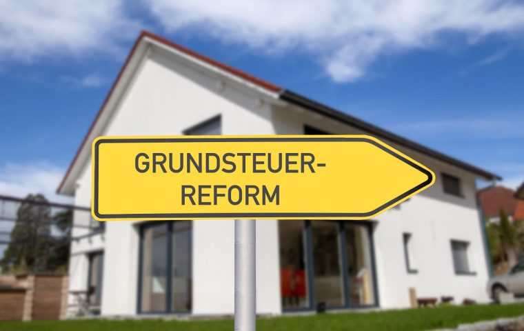 Supergau bei Grundsteuer-Reform: Millionen Eigentümer noch ohne Bescheid