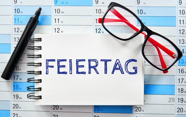 Arbeitstage 2025: Feiertagsfreude trifft Wirtschaftssorgen