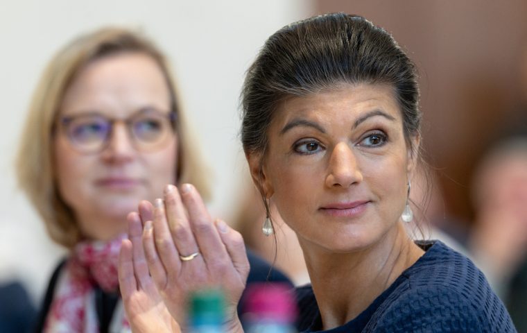 Sahra Wagenknecht: 120 Euro mehr Rente sofort!