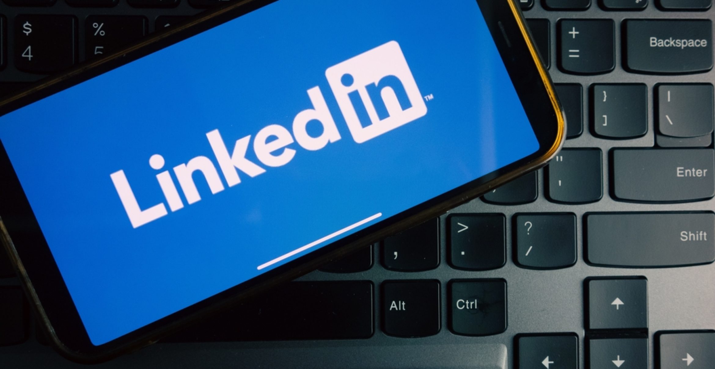 LinkedIn und der „Türsteher-Effekt“: Diskriminierung in der digitalen Arbeitswelt