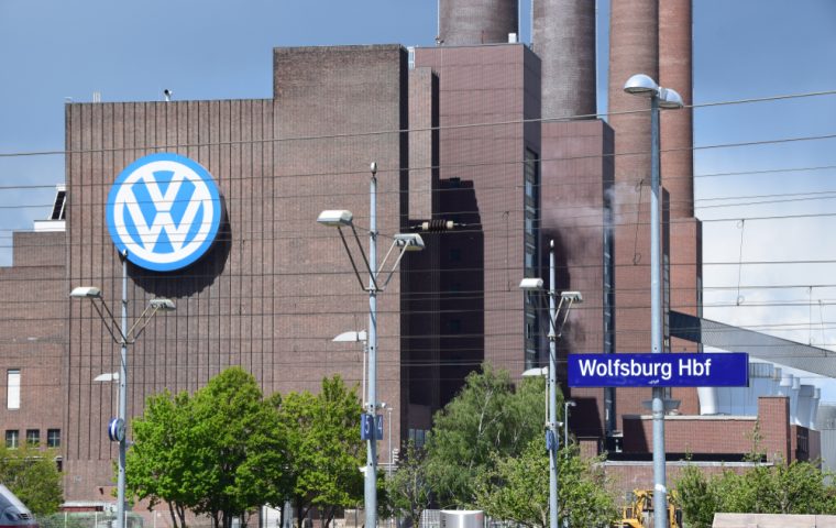 VW im Streikchaos: IG Metall bläst zum Großangriff auf alle Werke!